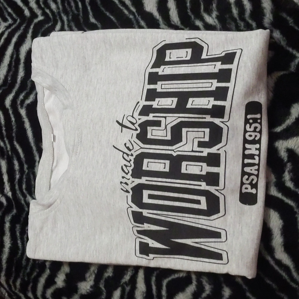Gray 'Made to Worship' Sweatshirt L